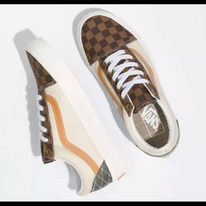 New Vans Checker Mixed Utility Old Skool Skate Shoes LV print- Womens 8